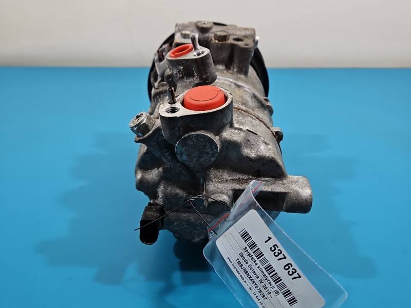 Компресор кондиціонера Skoda Octavia 4 5WA816803A — фото деталі 4
