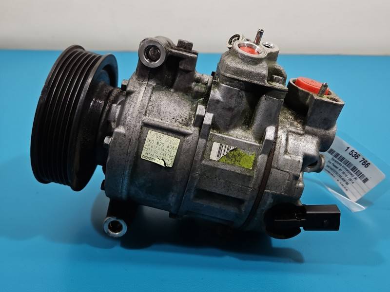 Компресор кондиціонера Volkswagen Passat B7 1K0820808A — фото деталі 5