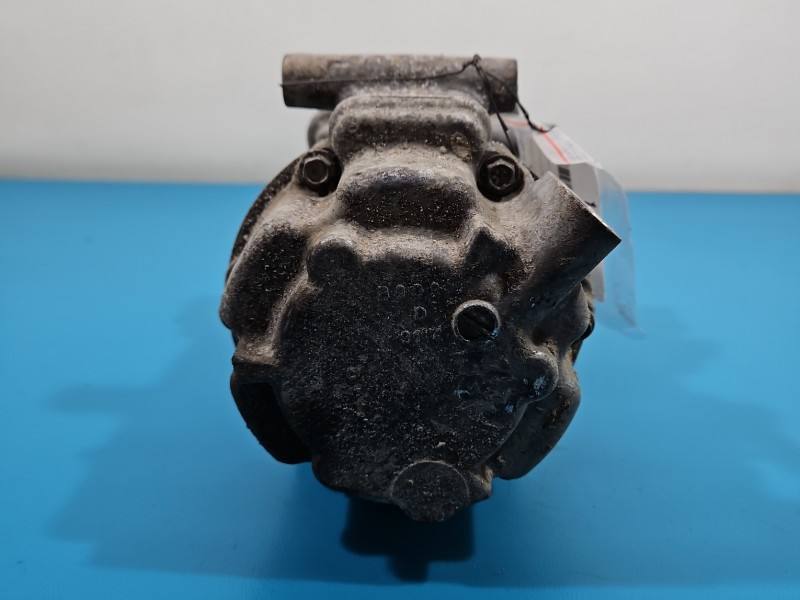 Компрессор кондиционера Toyota Rav4 042400-1103 — фото детали 2