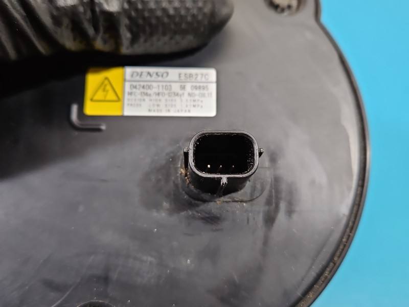 Компрессор кондиционера Toyota Rav4 042400-1103 — фото детали 5