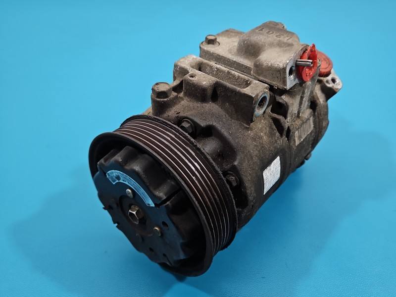 Компресор кондиціонера Seat Ibiza 6Q0820803D