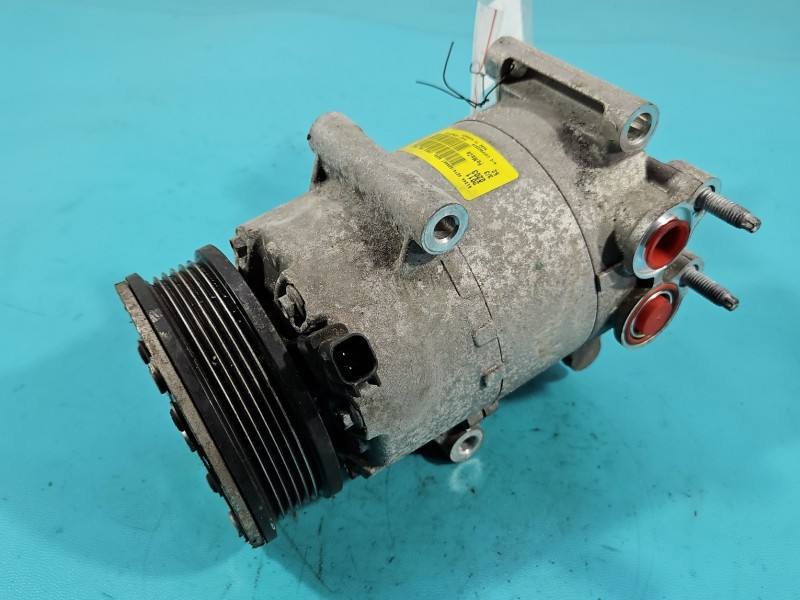 Компресор кондиціонера Ford Focus AV61-19D629-CA