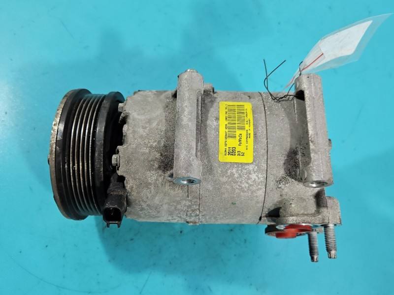 Компресор кондиціонера Ford Focus AV61-19D629-CA — фото деталі 2