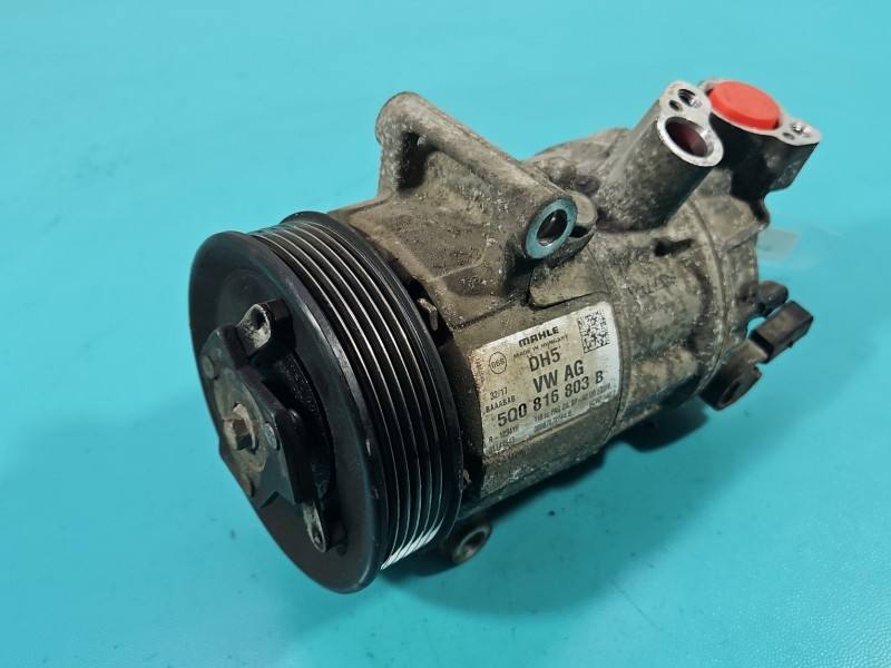 Компресор кондиціонера Volkswagen Passat B8 5Q0816803B