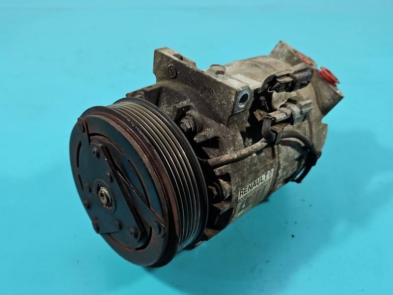 Компресор кондиціонера Renault Laguna 8200720780