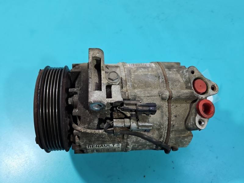 Компресор кондиціонера Renault Laguna 8200720780 — фото деталі 2