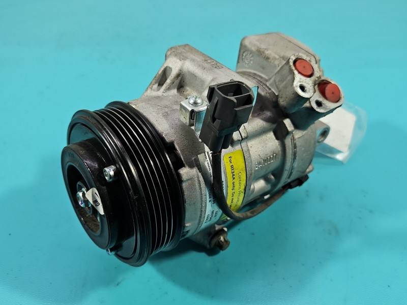 Компрессор кондиционера Mitsubishi Colt 890077