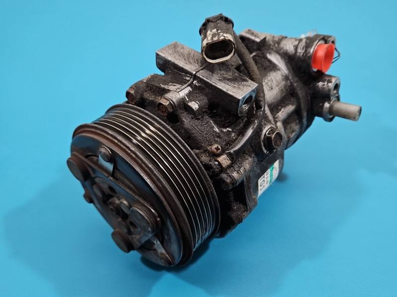 Компрессор кондиционера Suzuki Splash 13106850