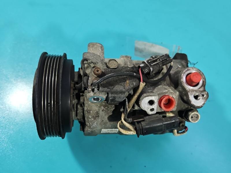 Компрессор кондиционера Mercedes A W176 447280-7433 — фото детали 2
