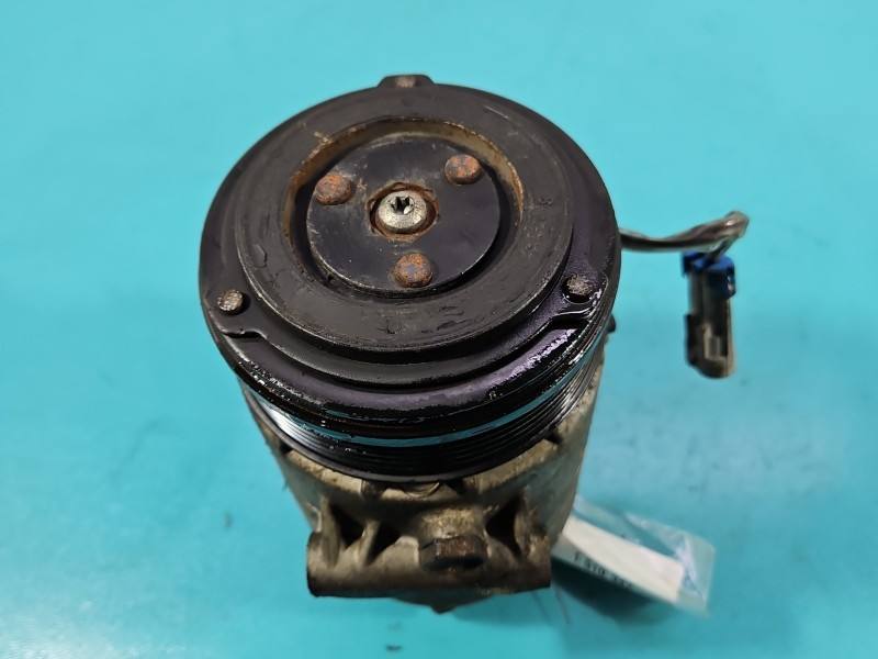 Компрессор кондиционера Opel Astra H KTT095018 — фото детали 5