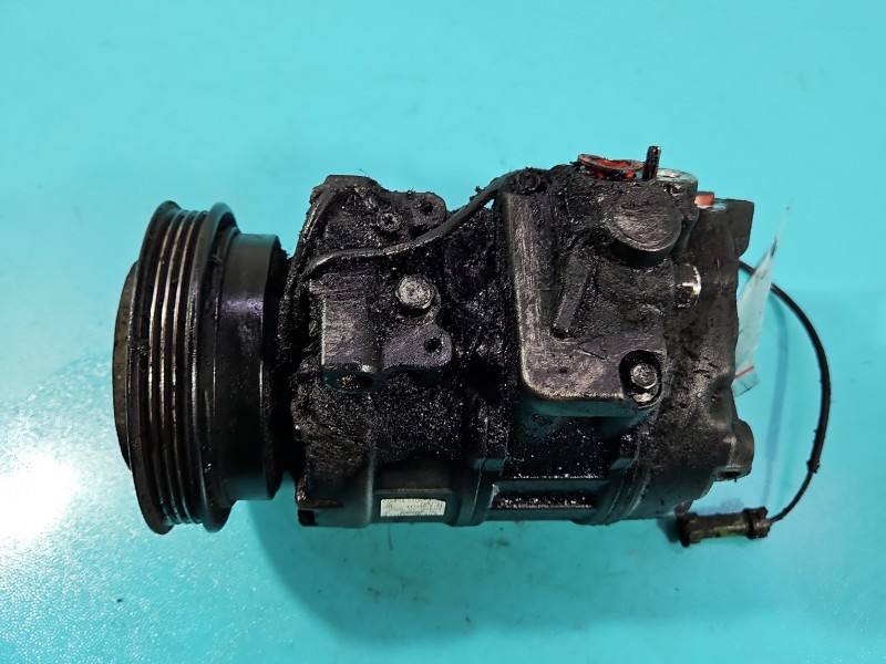 Компрессор кондиционера Volkswagen Passat B5 447220-8184 — фото детали 2