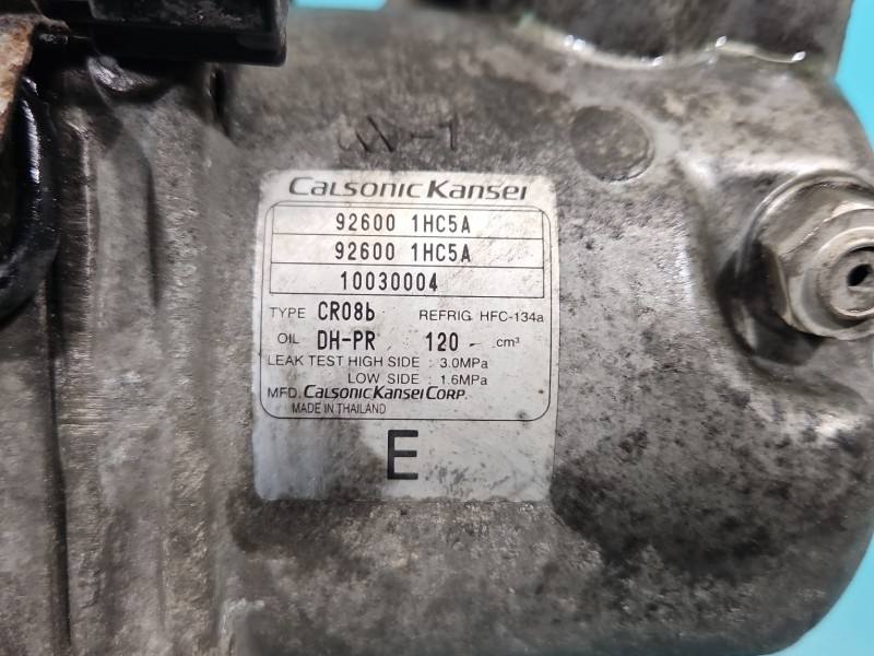 Компресор кондиціонера Nissan Micra 926001HC5A — фото деталі 4