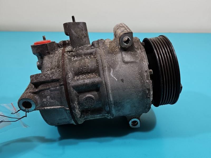Компрессор кондиционера Volkswagen Sharan 1K0820808F — фото детали 3