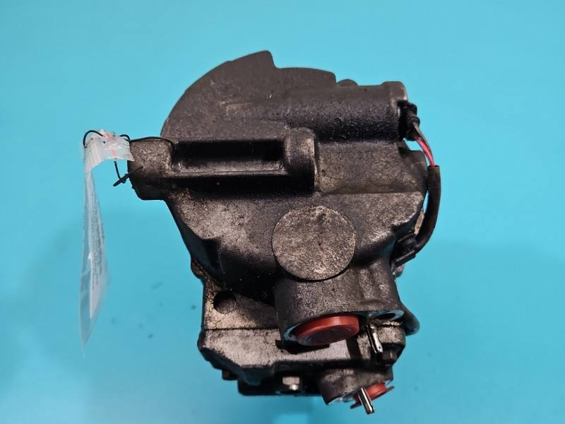 Компресор кондиціонера Mercedes CLS C218 A0022303211 — фото деталі 9