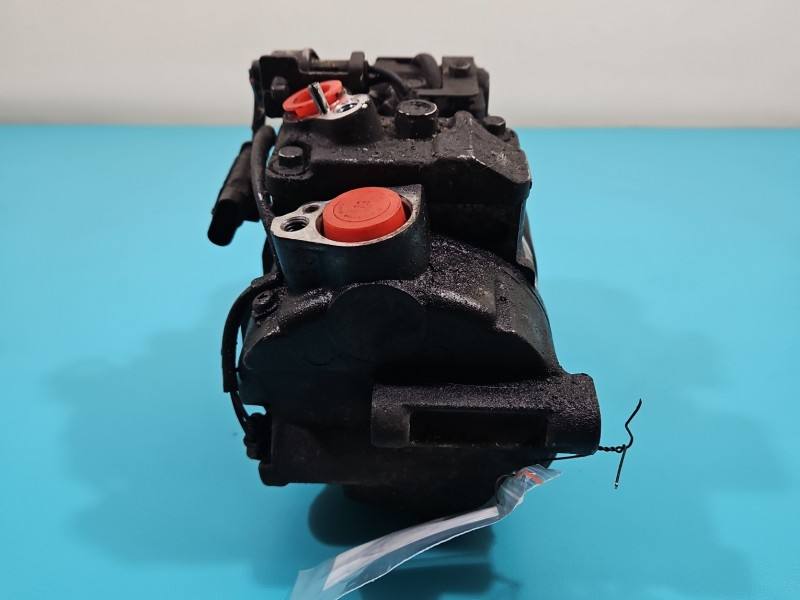 Компресор кондиціонера Mercedes E W212 A0022309211 — фото деталі 5