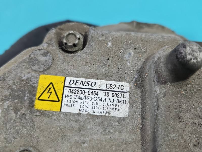 Компресор кондиціонера Lexus IS 042200-0464 — фото деталі 9