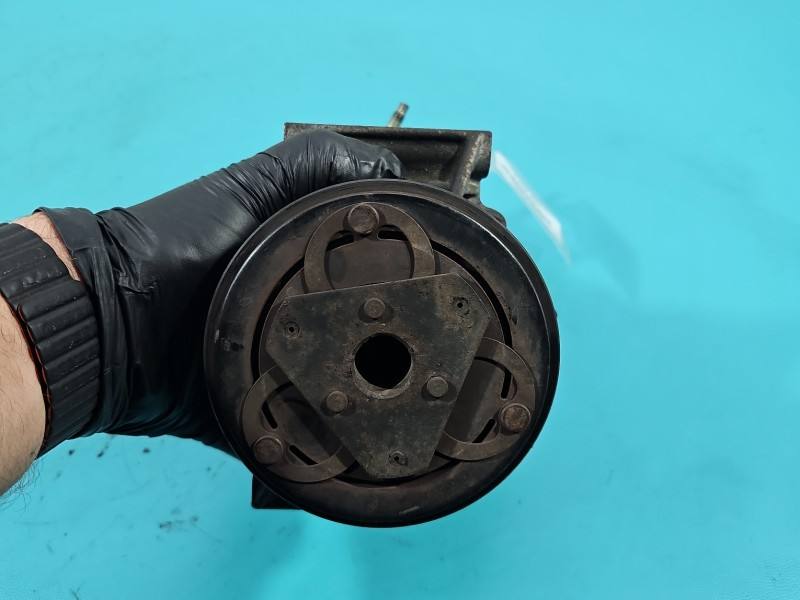 Компресор кондиціонера Nissan Note 92600CJ70A — фото деталі 8