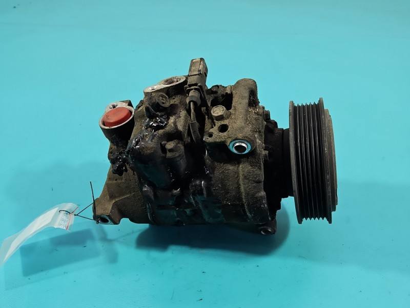Компрессор кондиционера Audi A4 B8 8K0260805J — фото детали 6