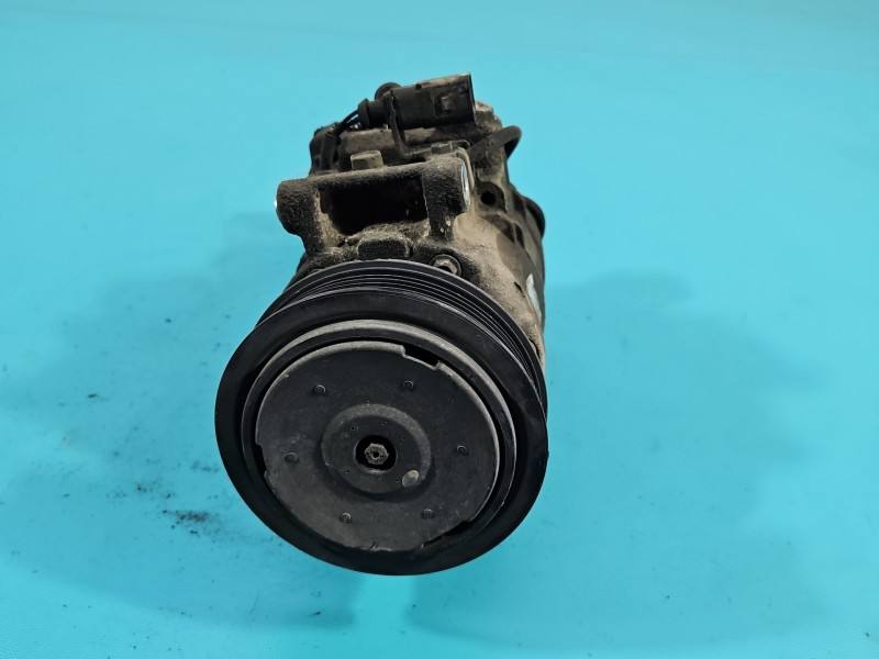 Компрессор кондиционера Audi A4 B8 8K0260805J — фото детали 7