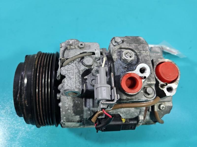 Компресор кондиціонера Mercedes E W212 A0008303600 — фото деталі 2