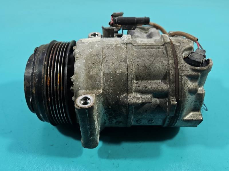 Компресор кондиціонера Mercedes E W212 A0008303600 — фото деталі 5