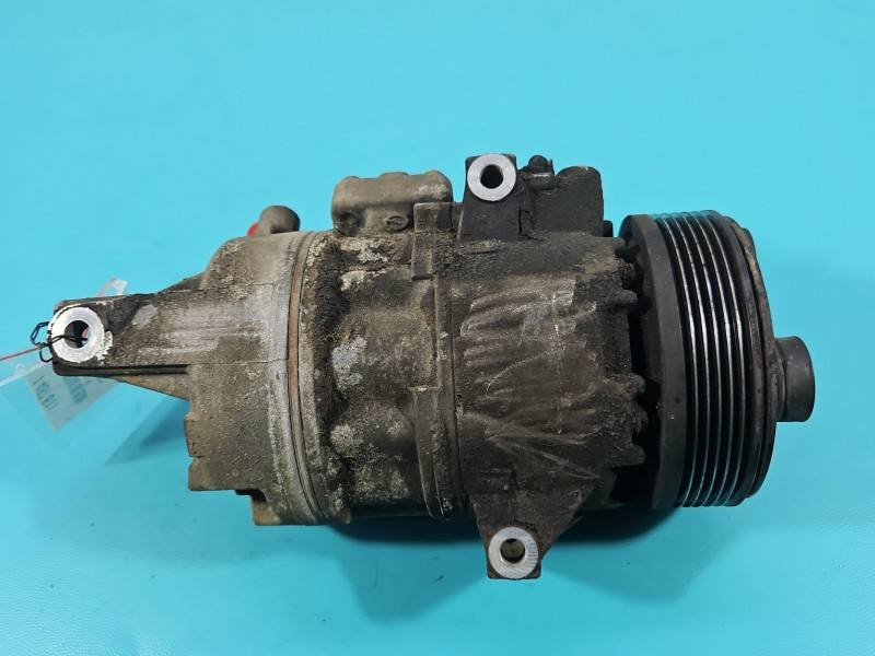 Компрессор кондиционера Suzuki Grand Vitara 95201-76KA0 — фото детали 5