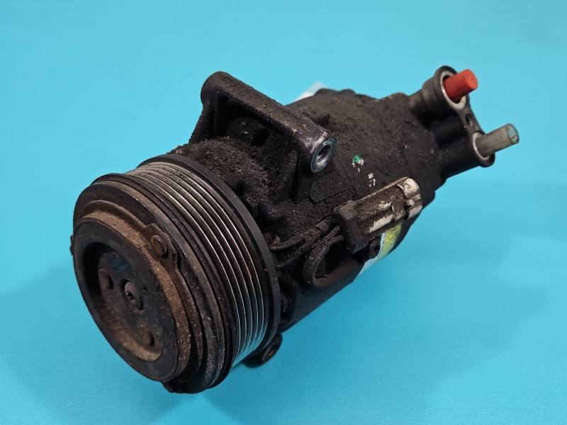 Компрессор кондиционера Opel Astra H 13124752