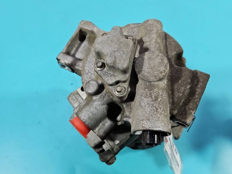 Компресор кондиціонера Toyota Avensis T27 447260-1495 — фото деталі 9