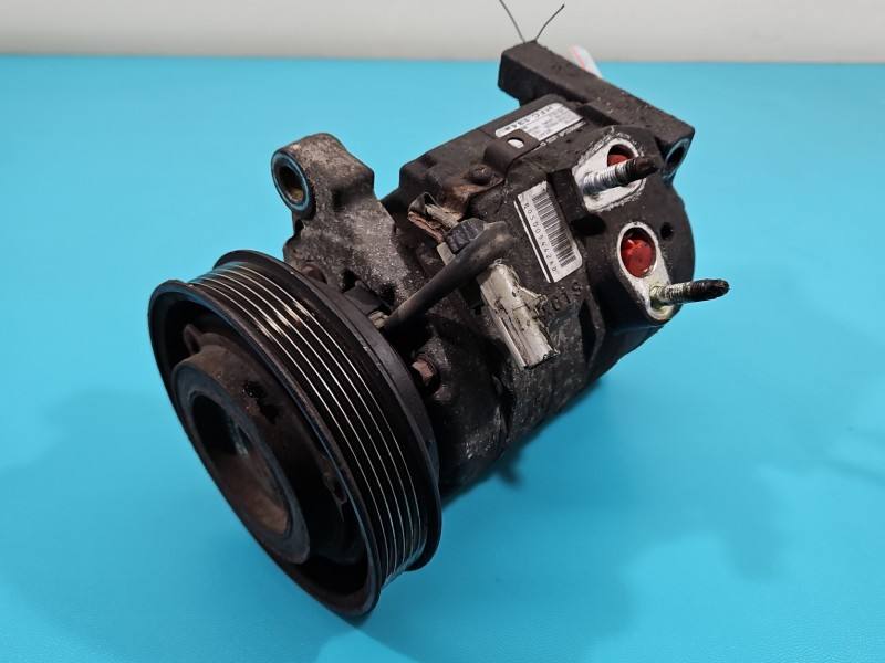 Компрессор кондиционера Dodge Caravan 447220-5862