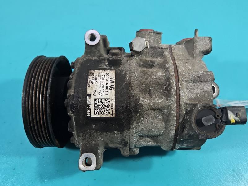 Компресор кондиціонера Skoda Fabia 3 5Q0816803F — фото деталі 3