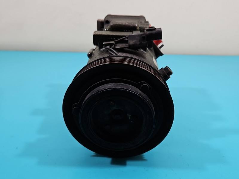 Компресор кондиціонера Hyundai I30 F500AN8AA-04 — фото деталі 2