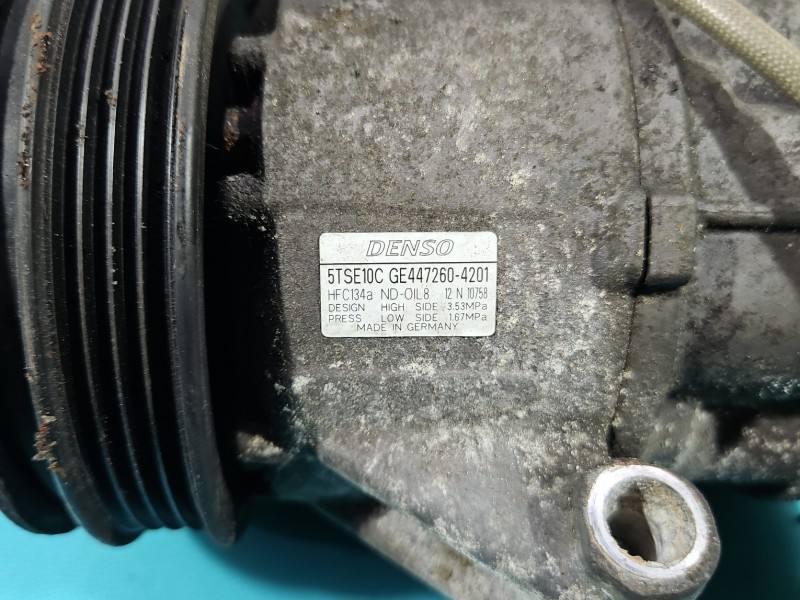Компрессор кондиционера Toyota Yaris 3 447260-4201 — фото детали 4