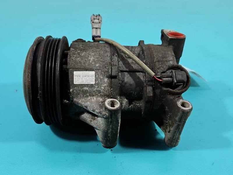 Компрессор кондиционера Toyota Yaris 3 447260-4201 — фото детали 5