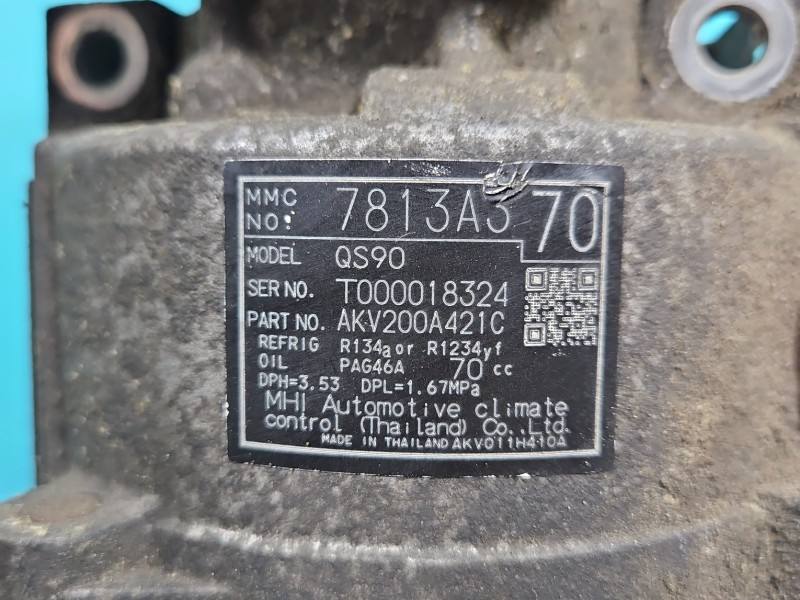Компрессор кондиционера Mitsubishi Outlander 7813A370 — фото детали 7