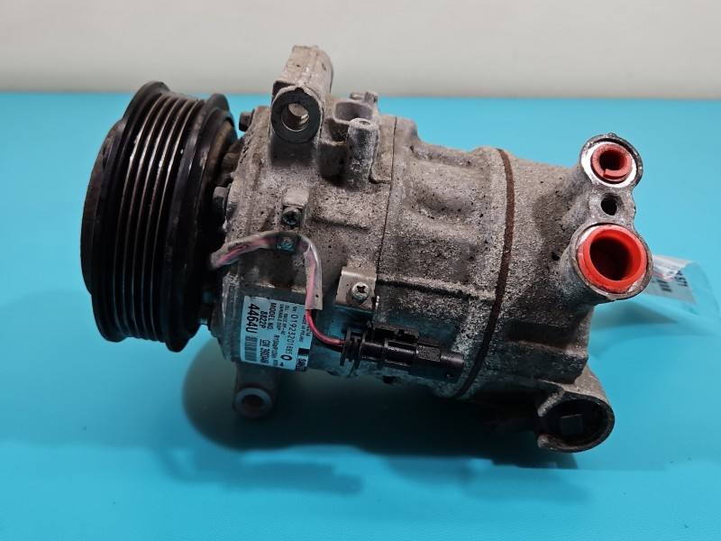 Компресор кондиціонера Opel Astra K 39034464 — фото деталі 5