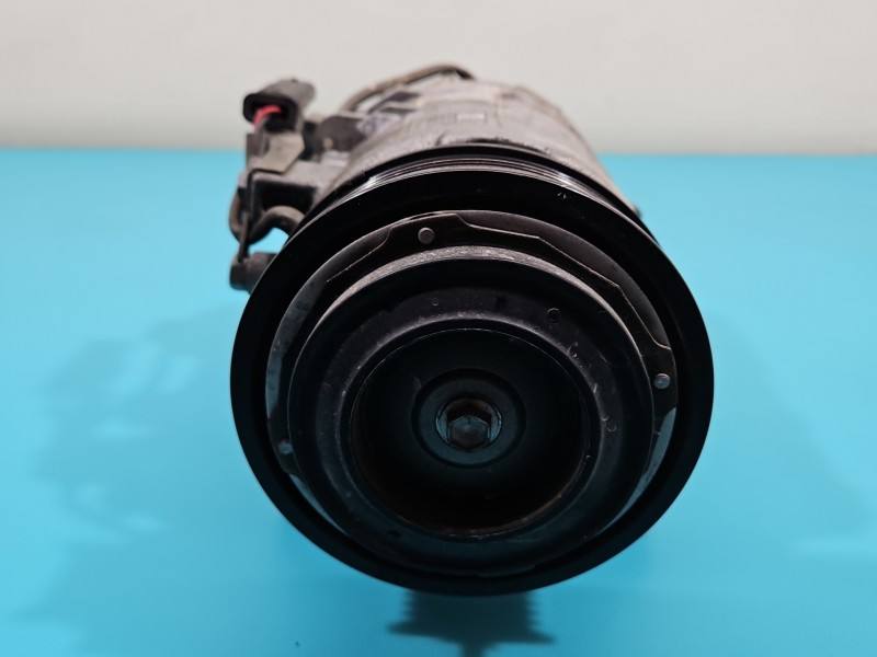 Компресор кондиціонера BMW X3 G01 6994082-02 — фото деталі 2