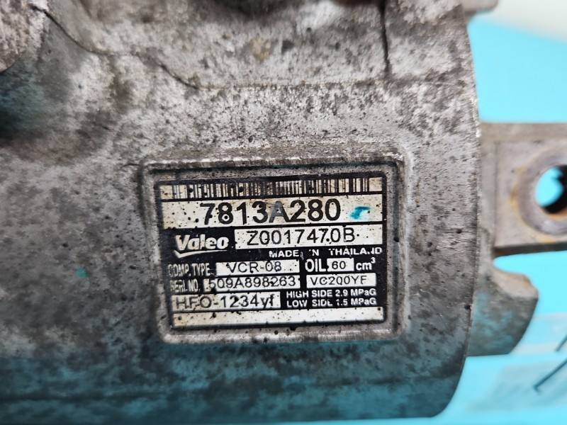 Компресор кондиціонера Mitsubishi Space Star 7813A280 — фото деталі 7