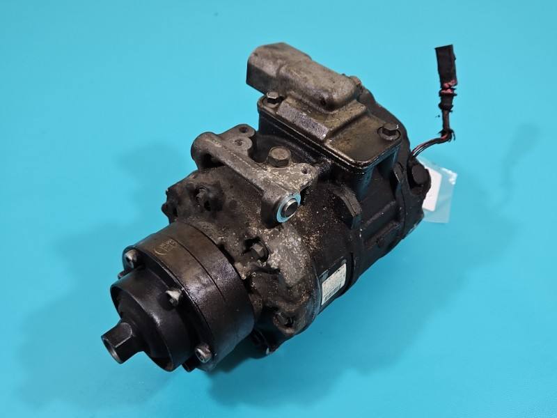 Компрессор кондиционера Audi Q7 4E0260805Q