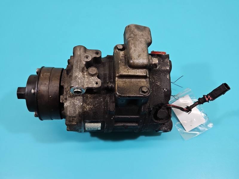 Компрессор кондиционера Audi Q7 4E0260805Q — фото детали 9