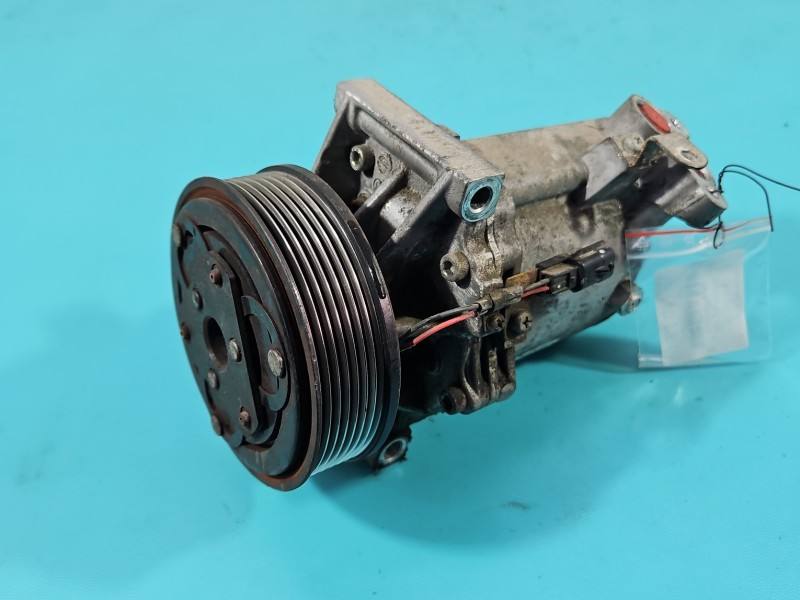 Компресор кондиціонера Nissan Juke 92600-BV80A