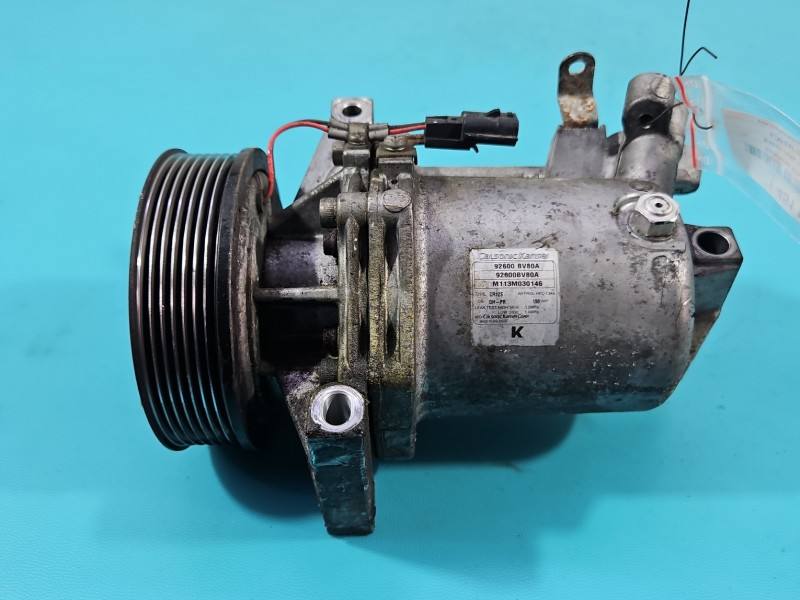 Компресор кондиціонера Nissan Juke 92600-BV80A — фото деталі 4