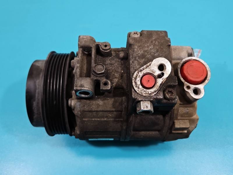 Компресор кондиціонера Mercedes GLK X204 A0022305011 — фото деталі 6