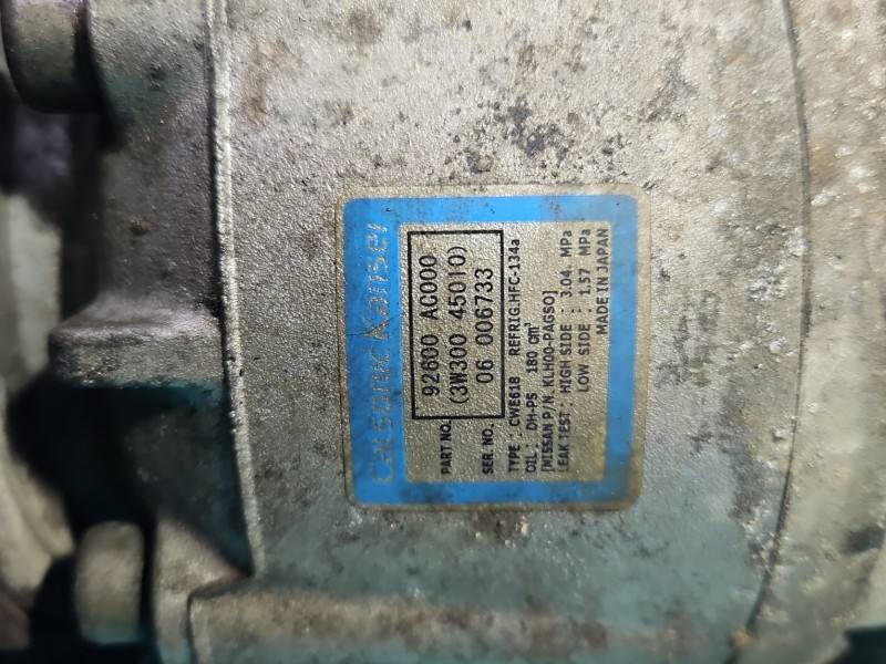 Компрессор кондиционера Infiniti FX 92600AC000 — фото детали 4