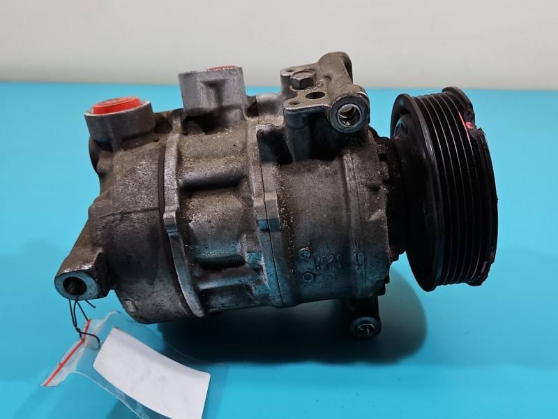 Компресор кондиціонера Audi A4 B8 8T0260805E — фото деталі 6