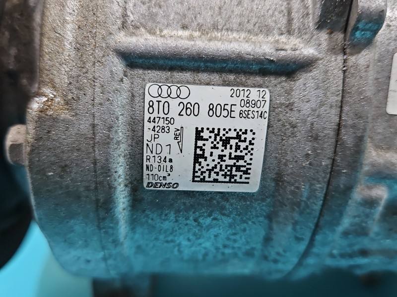 Компресор кондиціонера Audi A4 B8 8T0260805E — фото деталі 9