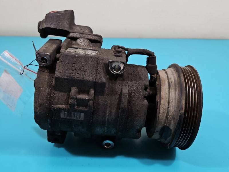 Компрессор кондиционера Toyota Rav4 447220-4303 — фото детали 4