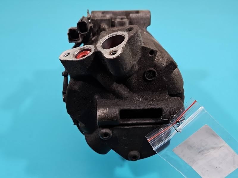 Компресор кондиціонера Renault Megane 3 8200869742-A — фото деталі 4