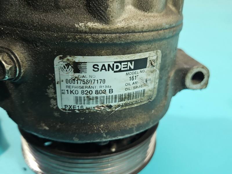 Компресор кондиціонера Volkswagen Golf 6 1K0820808B — фото деталі 9
