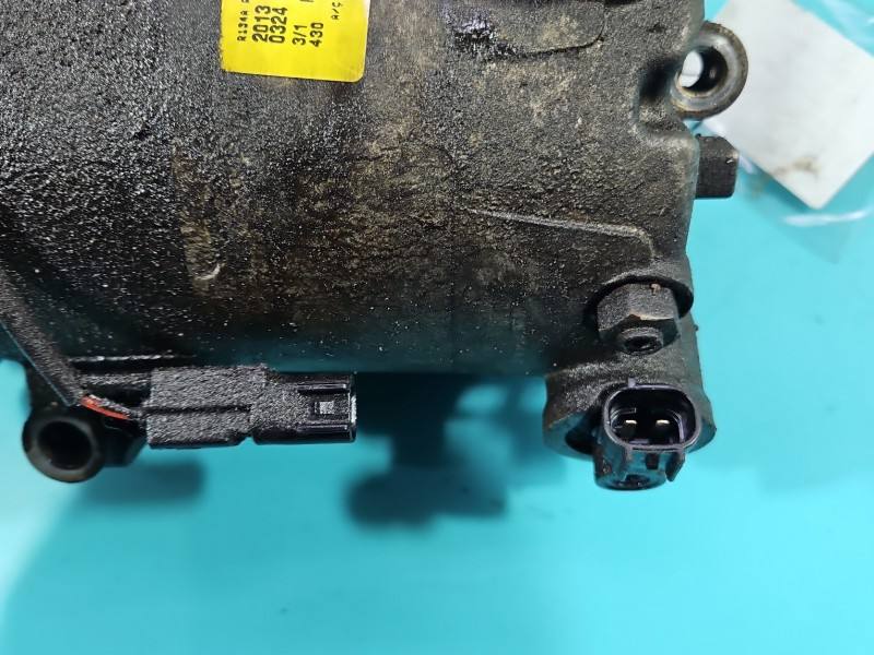 Компресор кондиціонера Ford Focus CV61-19D629-FC — фото деталі 4
