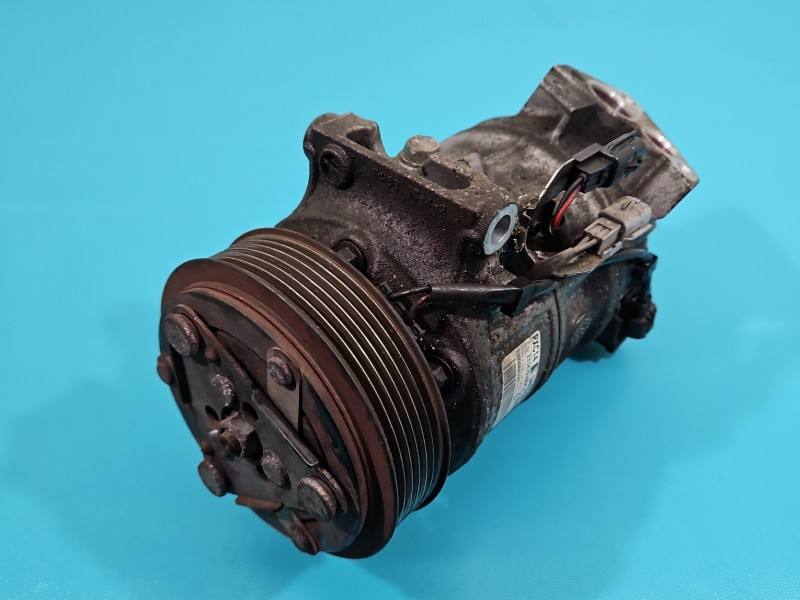 Компресор кондиціонера Renault Megane 4 2114701004
